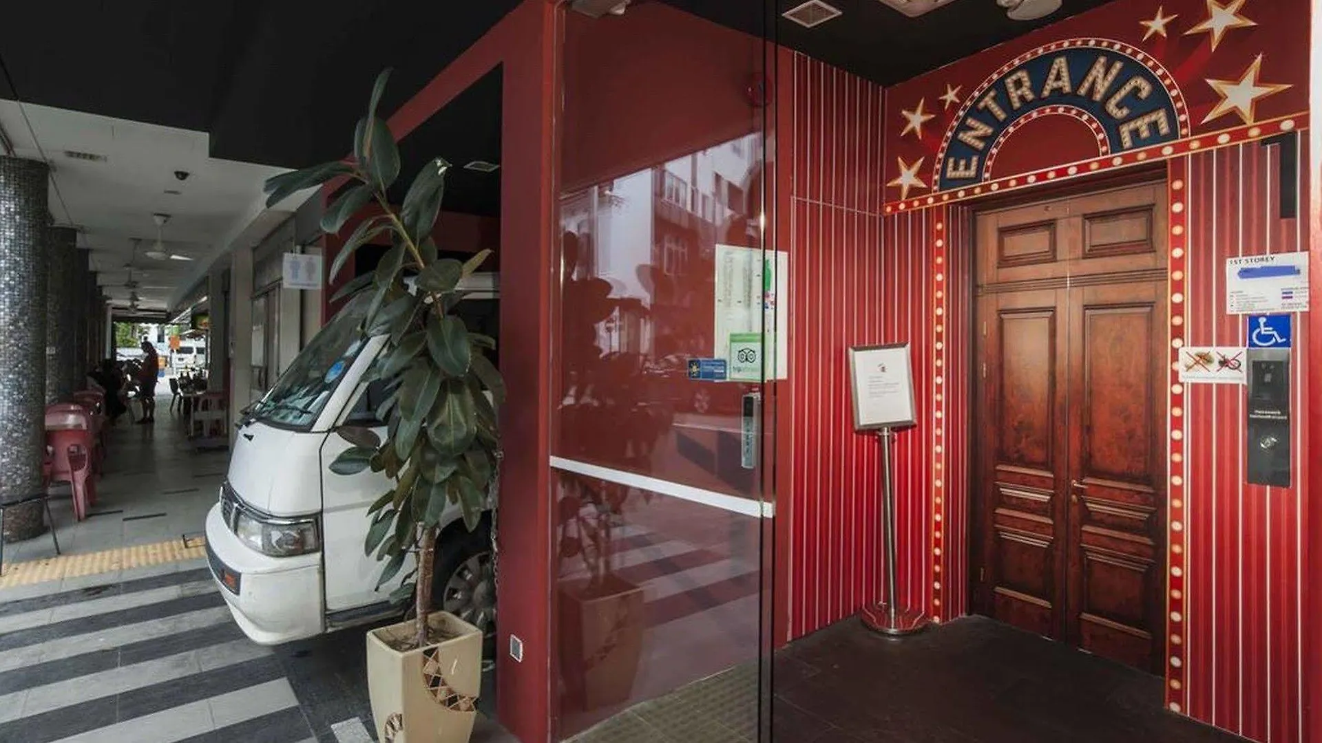 Zen Rooms Mackenzie Singapour 3*,  Singapour